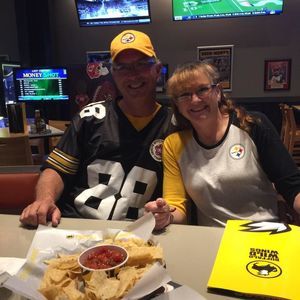 Meet your Posher, Dennis